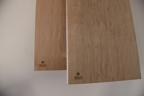 Book Stand (Large - Maple)