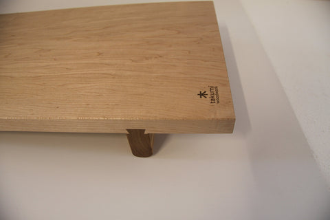 Book Stand (Large - Maple)