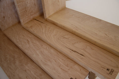 Book Stand (Small - Maple)