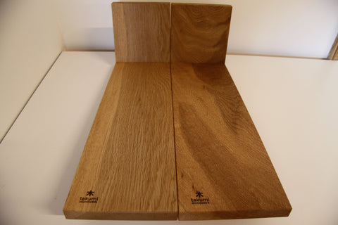 Book Stand (Small - Oak)