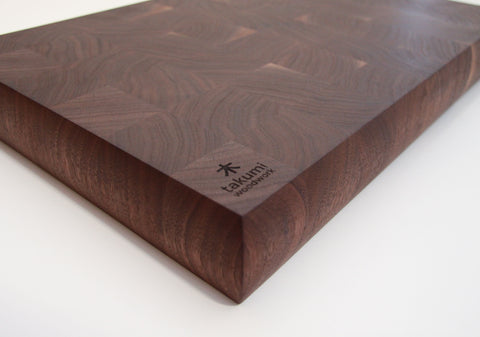 Walnut End-grain Chopping Board