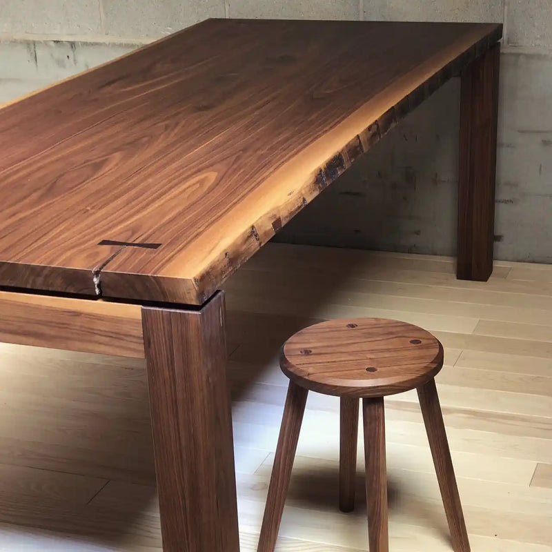 Milk Beach Cafe London table